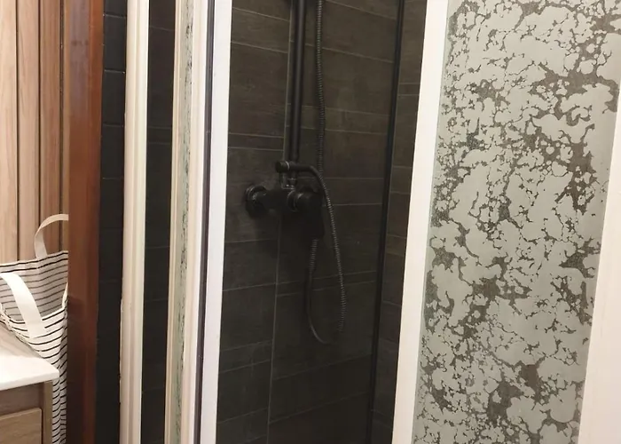 - Centre - Private Parking Apartmán Hyères